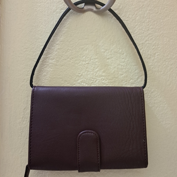 Simple Wristlet Wallet - Picture 3 of 3